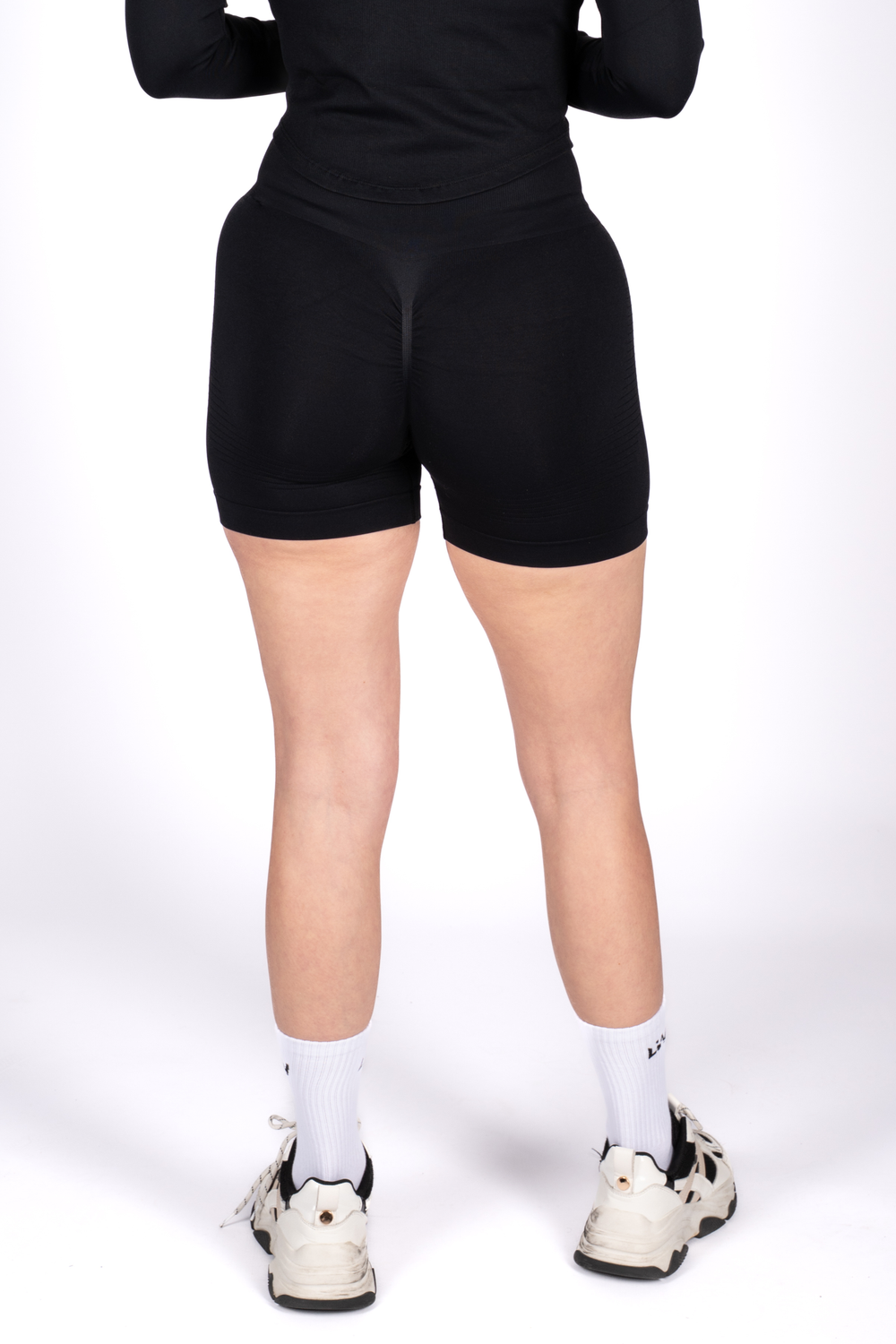 “High-waisted sculpting women’s shorts – Longevity Wear activewear